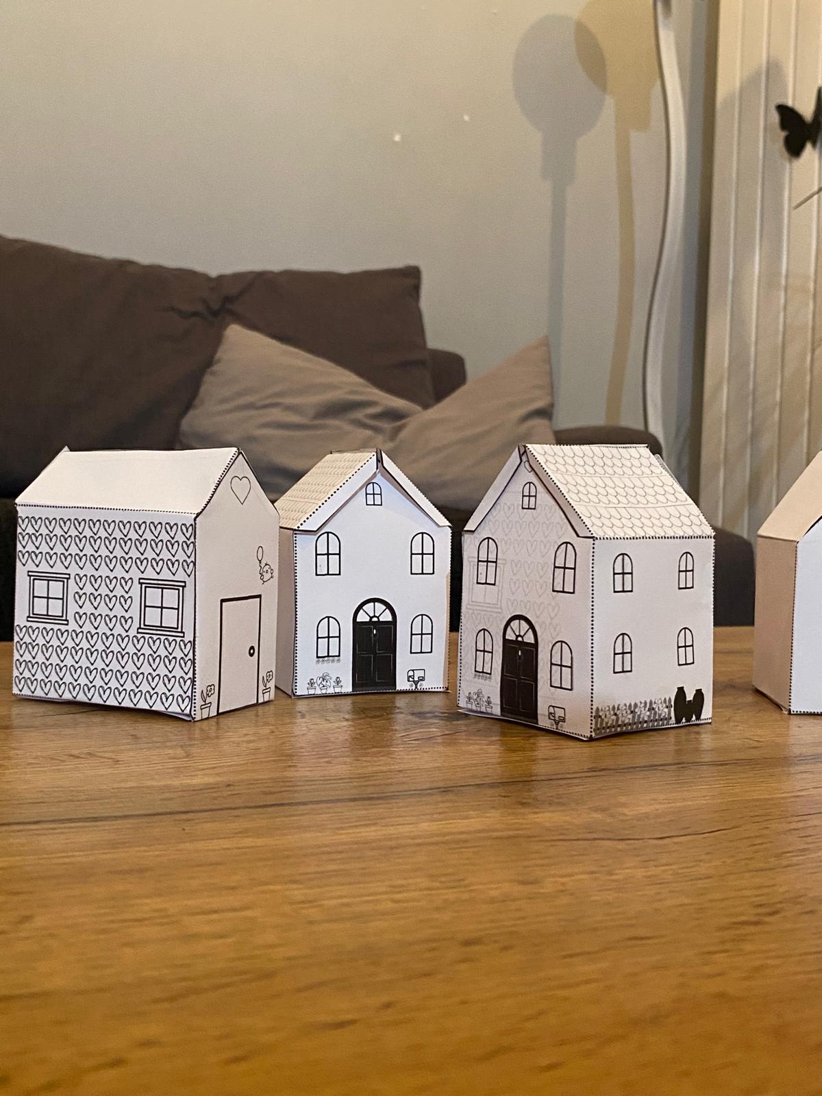 House Paper Craft - CraftieLittleThings